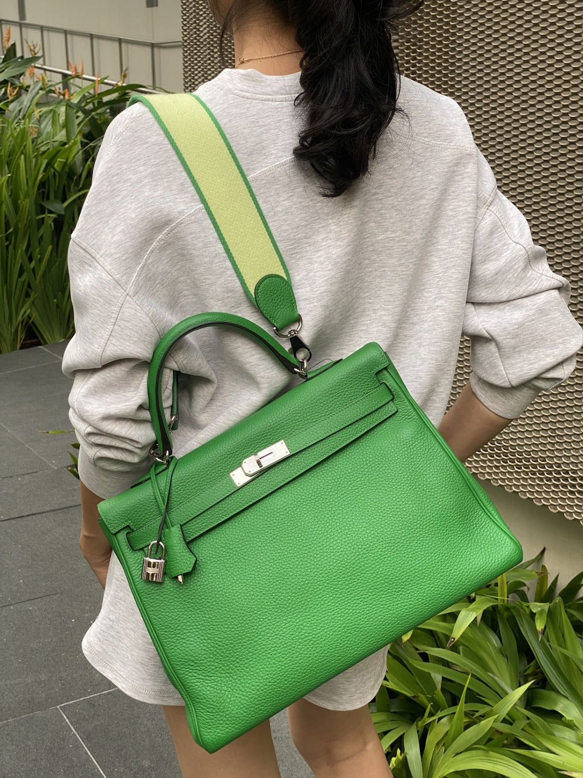 Hermes Kelly Retourne 32 Vert Bamboo Togo PHW