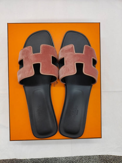 Hermes Sandal Women Oran Bois De Rose Goatskin
