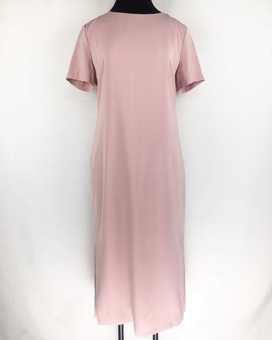 Meetmero Dress