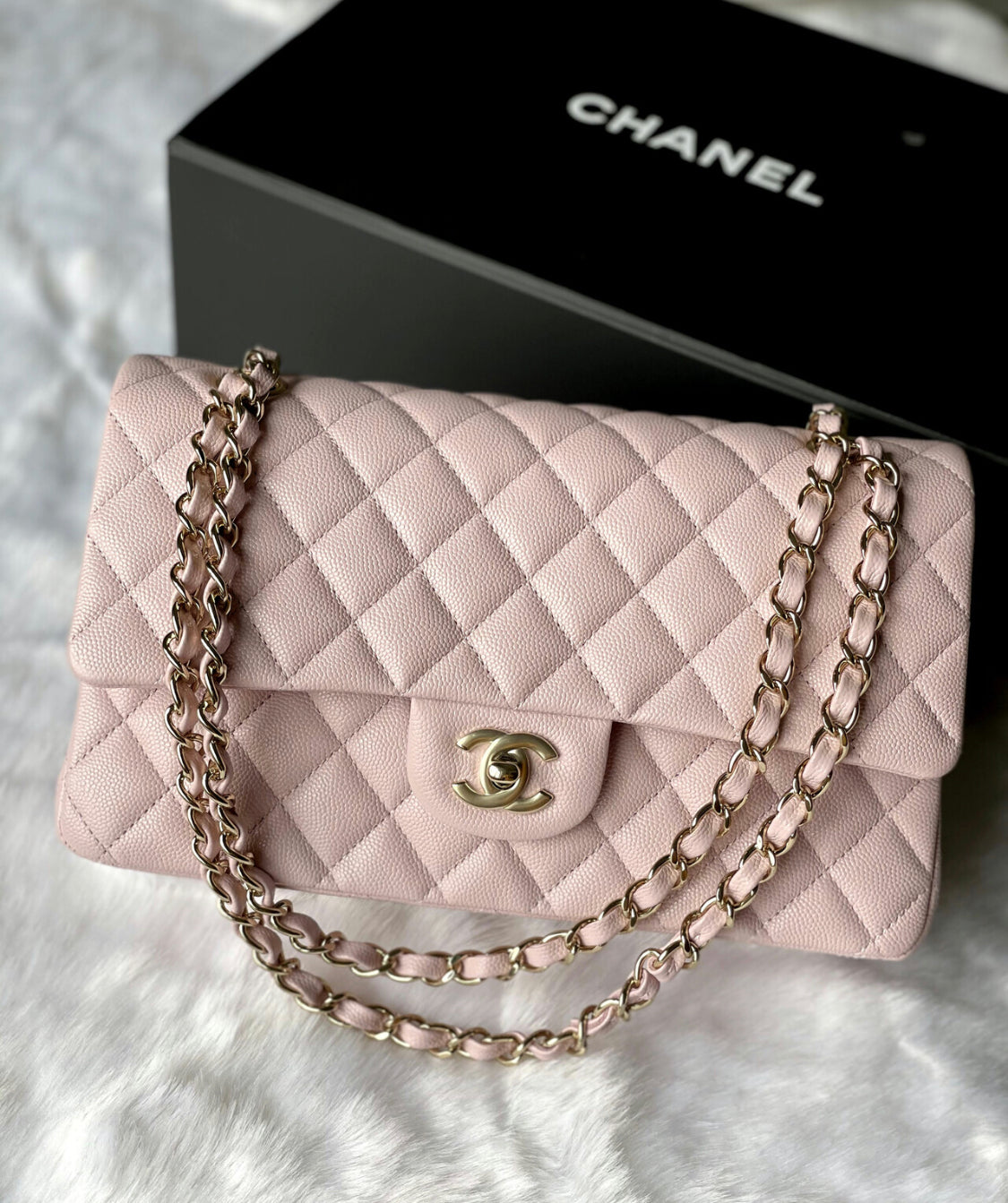 Chanel rose clair discount caviar